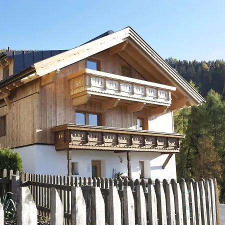 Cozy In Near Ski Area Appartement Fendels