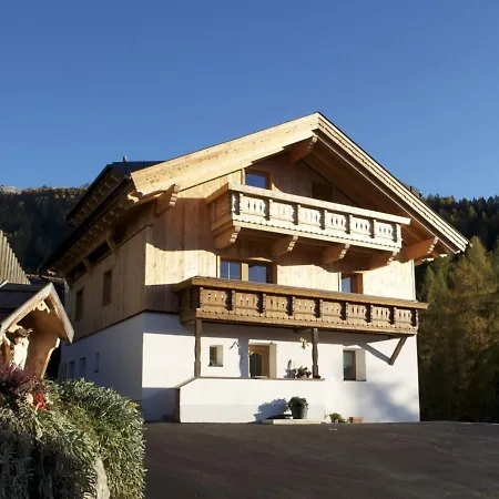 Appartement Cozy In Near Ski Area Fendels